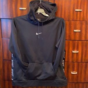 Nike dri fit hoodie black and white